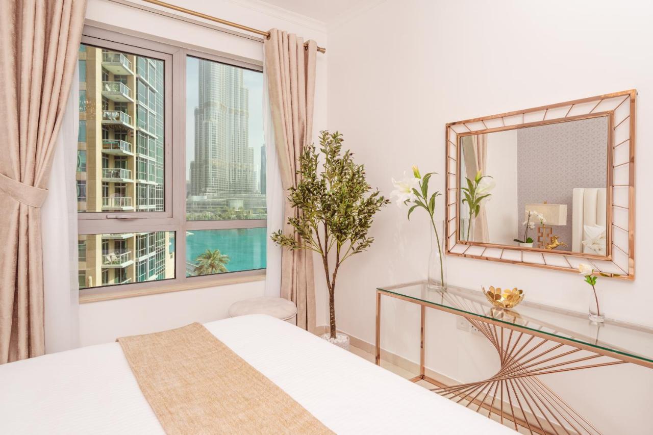 Elite Royal Apartment - Full Burj Khalifa & Fountain View - Magnum Dubai Exterior photo
